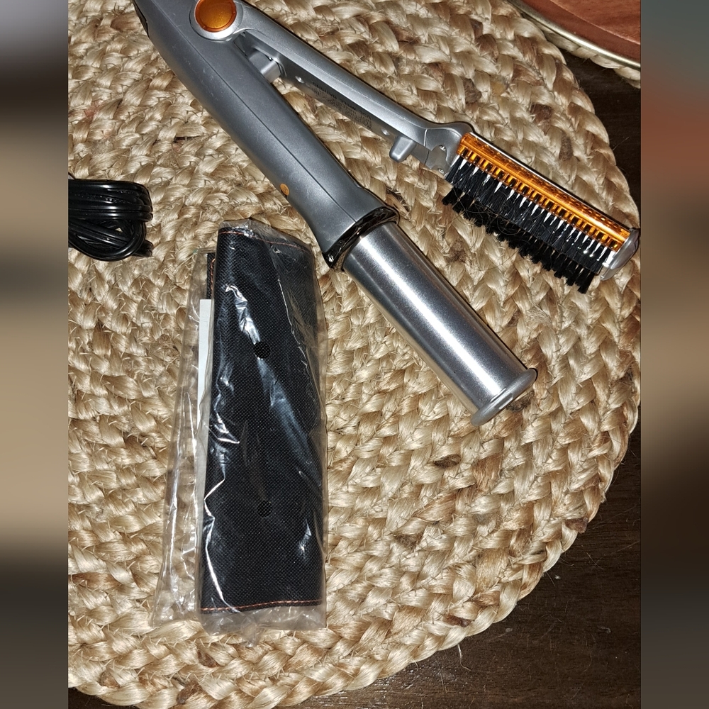 Instyler rotating brush